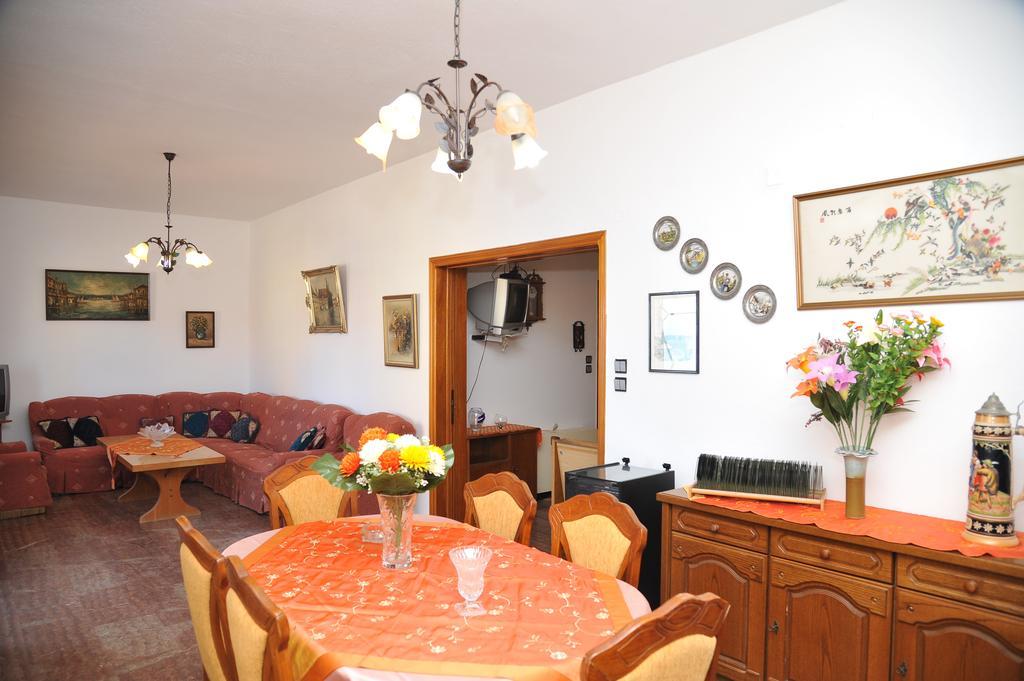 Apartment Froso On The Beach Rethymno  Bilik gambar